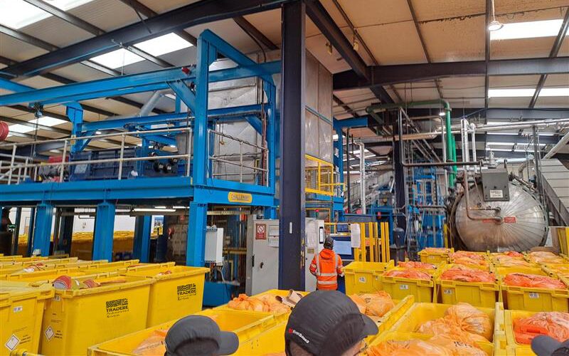 b5c6c674 592f 40c7 8785 9870a2efb5c1 3